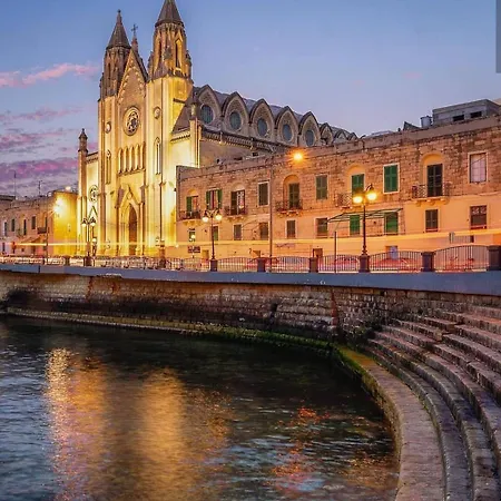 Lovely Near Balluta Bay Rb San Ġwann